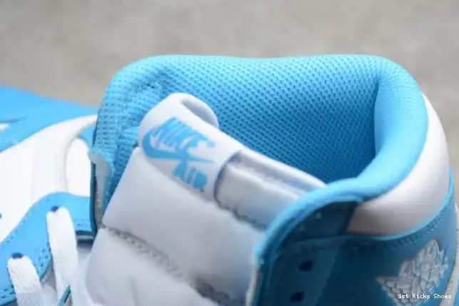 1st Kicks Shoes OG 'UNC' Retro High 555088-117 Air Jordan 1 0504